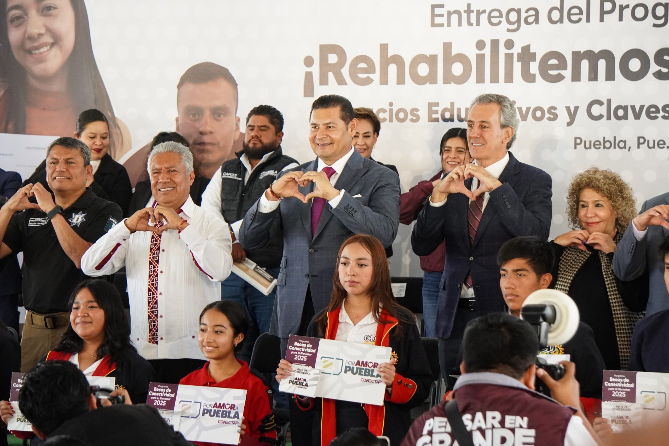 Arranca programa Rehabilitemos juntos tu escuela, en beneficio de 41 mil estudiantes poblanos