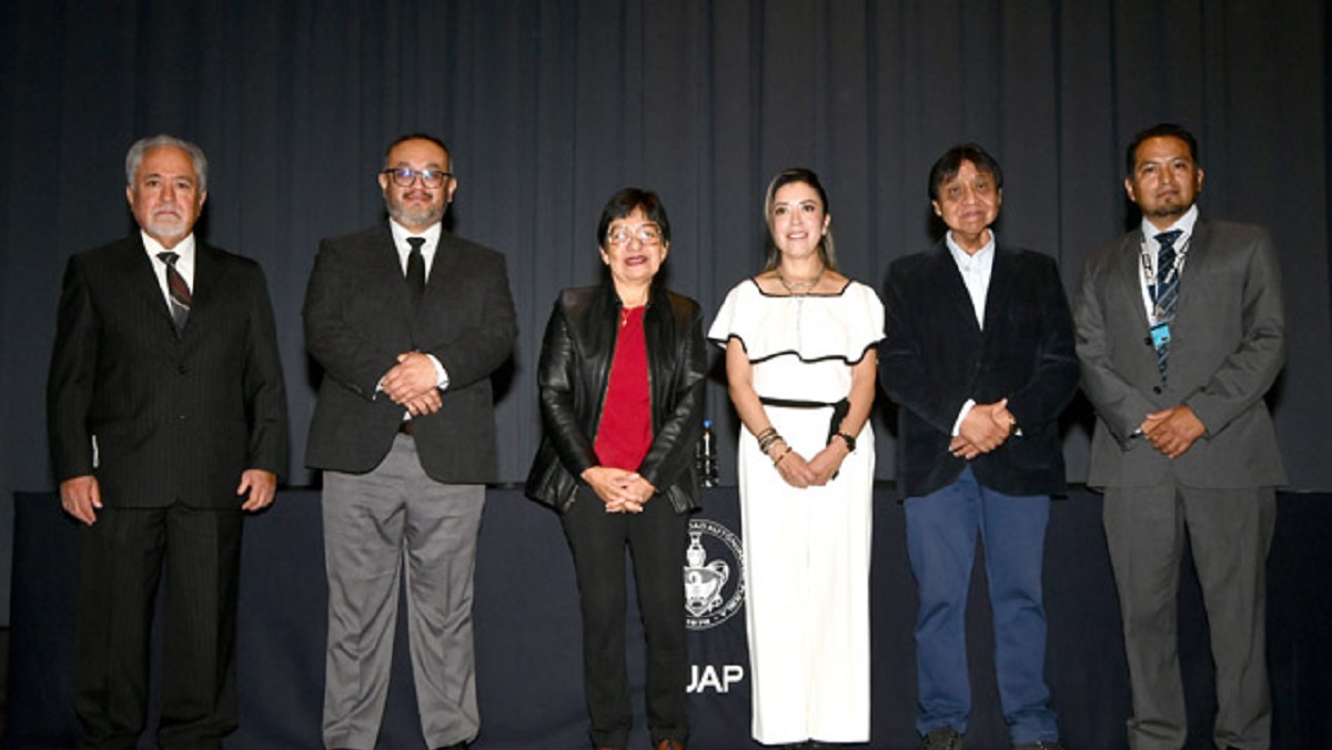 Inaugura la Rectora Lilia Cedillo Simposio “Dr. Alejo Carlos Herrera Mora”