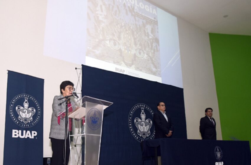  Las enfermedades en animales también están ligadas a la salud humana y al medio ambiente