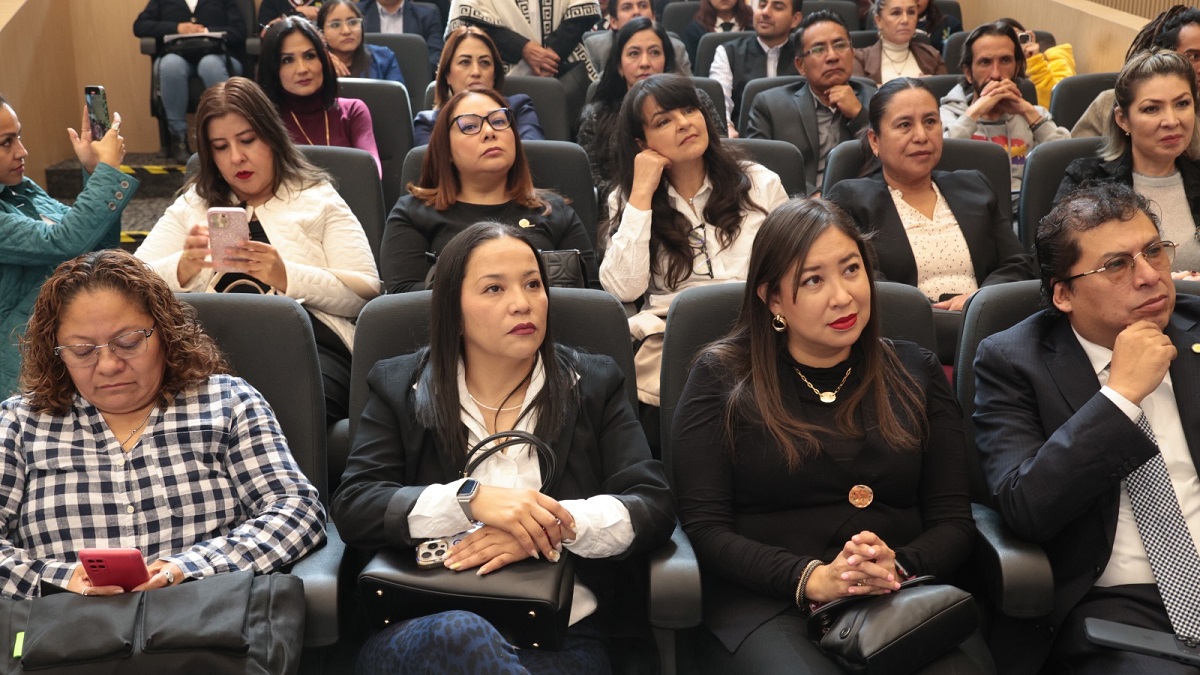 SOSAPACH participa en foro sobre economía circular y escuelas verdes en el Congreso de Puebla