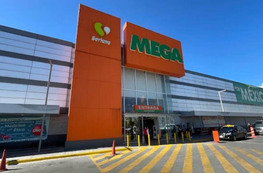  Asalto armado sorprende a Soriana Hiper en Vía Atlixcáyotl; ladrones huyen con efectivo