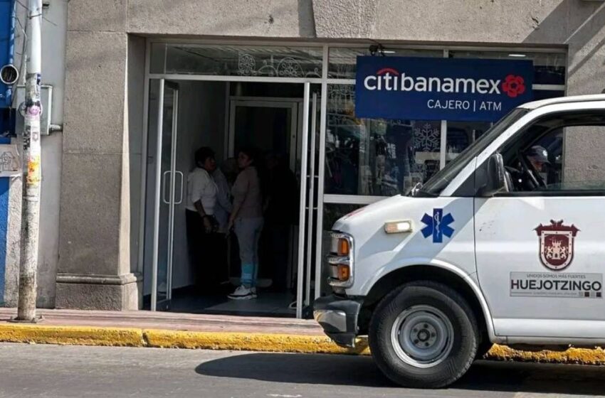  Asalto en Banamex Huejotzingo: roban 150 mil pesos a hombre de 75 años; eran sus ahorros