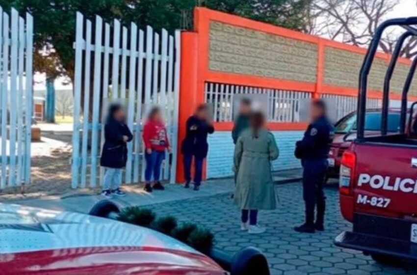  Comando armado intercepta y secuestra a hijo de directora de telesecundaria en Puebla