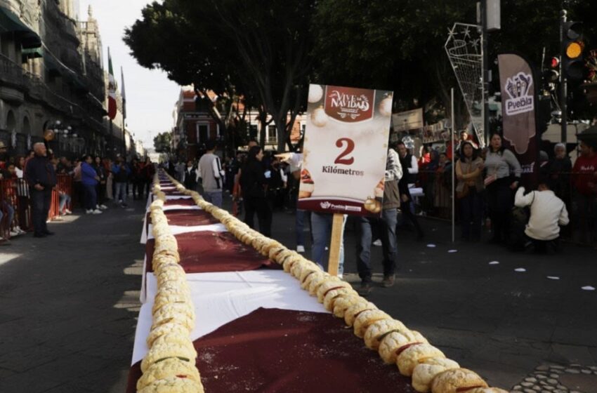  DIF Puebla Capital buscará superar récord Guinness con rosca de Reyes monumental