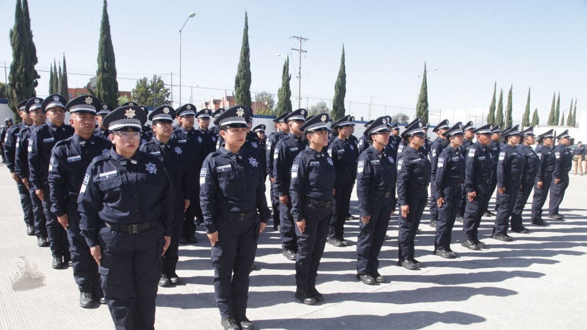 Encabeza Pepe Chedraui graduación de cadetes de la Academia de Formación y Profesionalización Policial de la SSC
