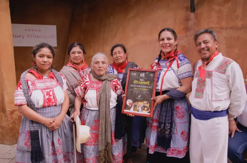  Encabeza Lupita Cuautle participación de San Andrés Cholula en el Festival del Huey Atlixcáyotl 2025
