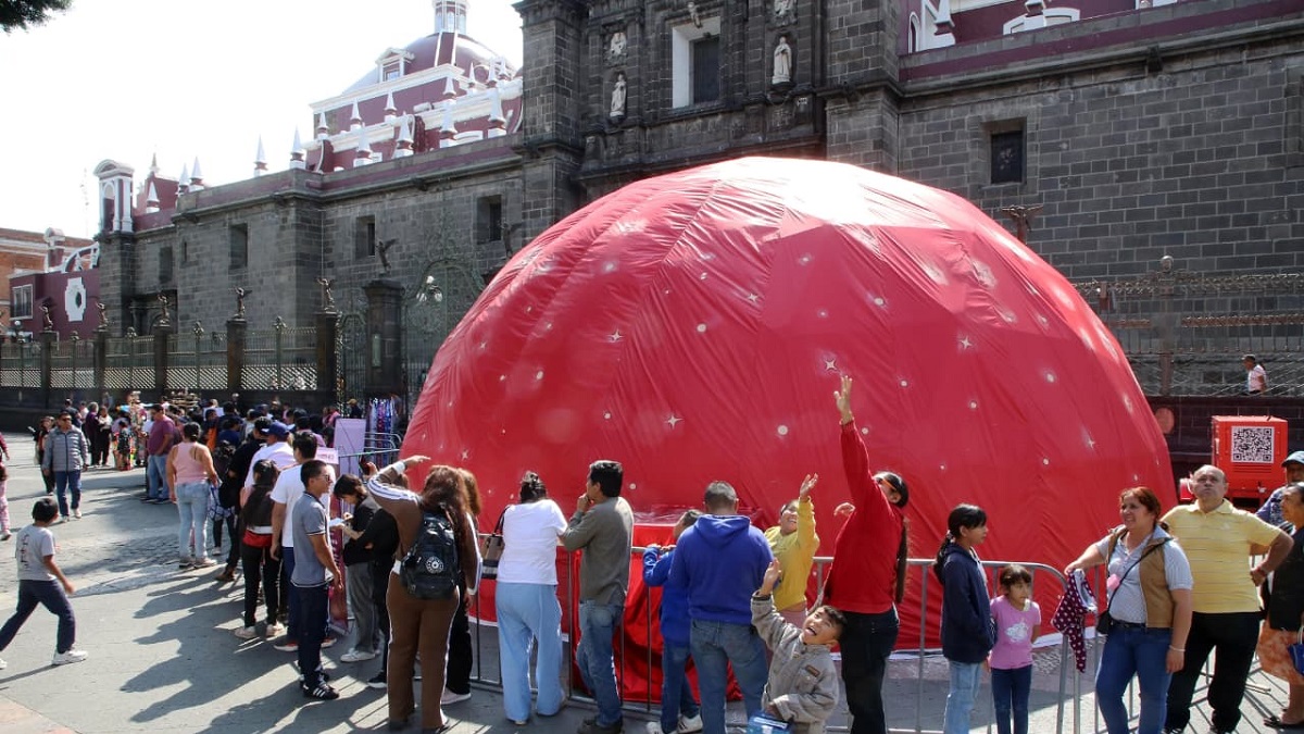 Invita Gobierno de la Ciudad a visitar el domo sensorial "Sintamos la Navidad"