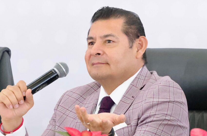  Los grupos delictivos más peligrosos son los delincuentes disfrazados de políticos: Armenta