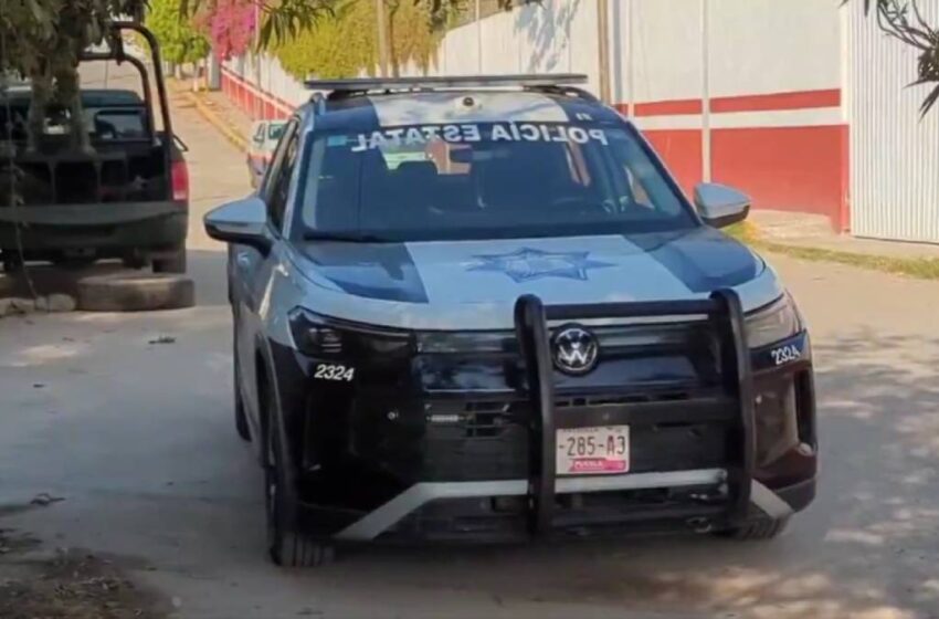  Motoclista pierde la vida tras ataque directo en Xochimehuacan; autoridades resguardan la zona