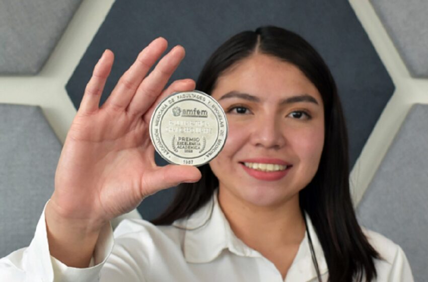  Obtiene pasante de Medicina de la BUAP Premio a la Excelencia Académica 2025