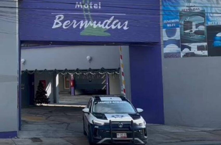  Hallan sin vida a un hombre en un motel de Puebla; autoridades investigan presunta sobredosis