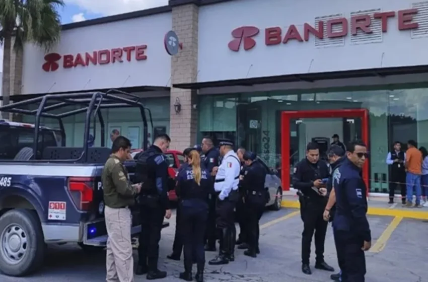  Policía de San Andrés Cholula reporte de asalto en Plaza Pabellón