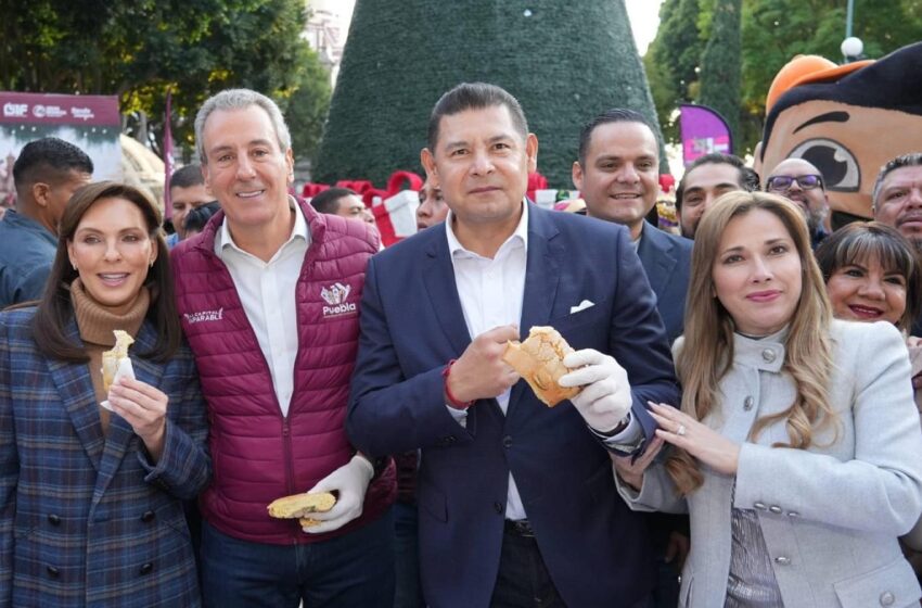  Alcanza Puebla capital récord Guinness de la rosca de Reyes monumental más grande del mundo