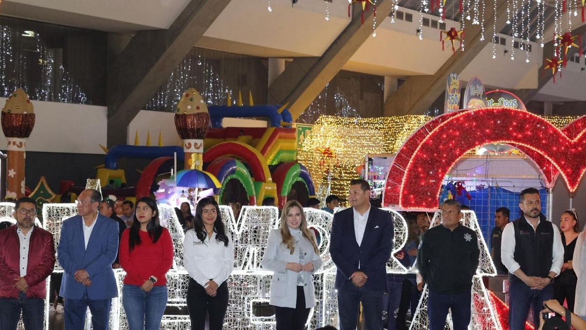 Alrededor de 300 mil personas disfrutaron del festival navideño “por amor a Puebla”