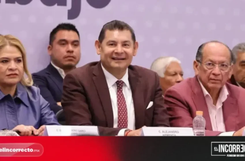  Armenta se reúne con integrantes de su gobierno: exhortó fortalecer segundo año de su administración