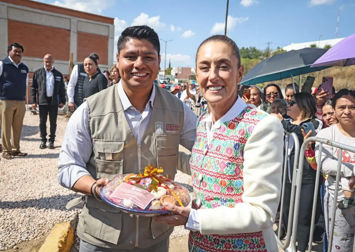 Autoridades federales, estatales y municipales supervisan avance del CBTIS 300 en Cuautlancingo