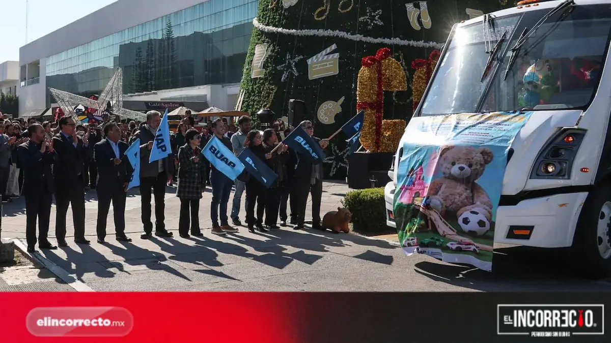 BUAP arranca campaña “Dona un juguete 2026” y entrega 14 mil regalos a niños de regiones del estado