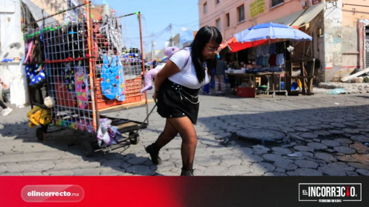 Comuna va por el retiro de ambulantes afuera de espacios deportivos en la capital