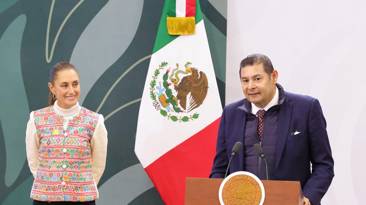 Destaca presidenta Sheinbaum reducción de delitos en Puebla