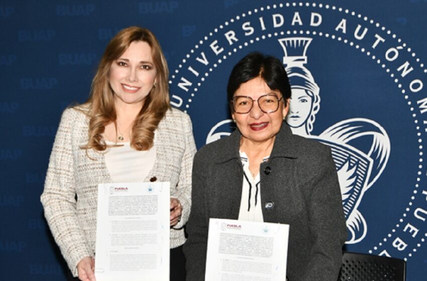  Firma BUAP convenio con el DIF Estatal