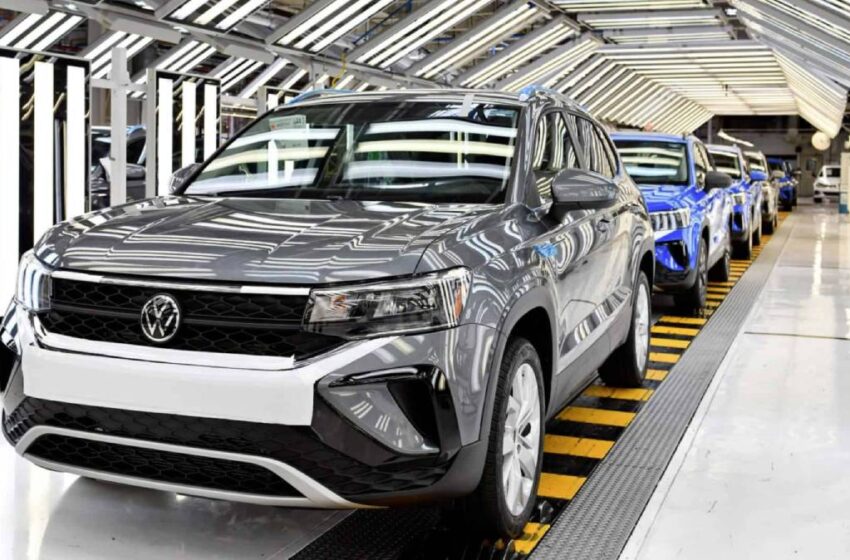  Donald Trump rechaza autos de México y pone en riesgo el T-MEC