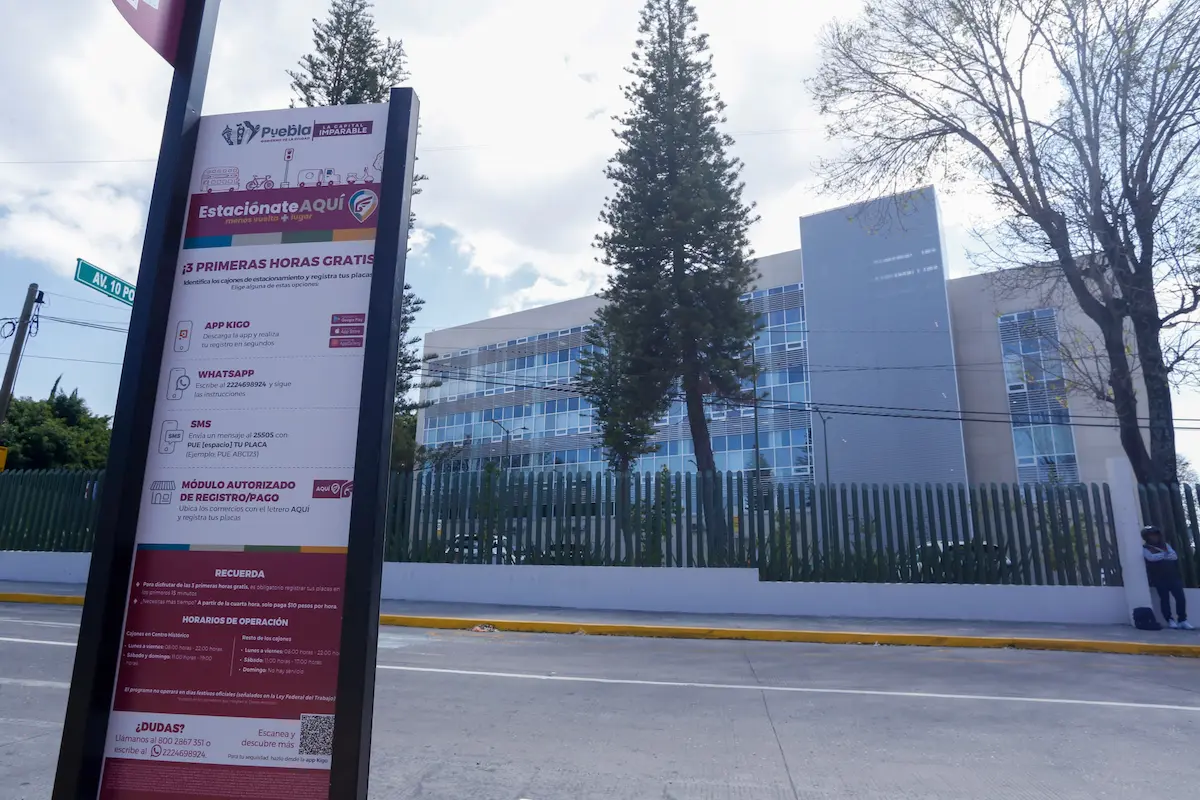 Colocarán cámaras de vigilancia con IA en zonas de parquímetros en Puebla
