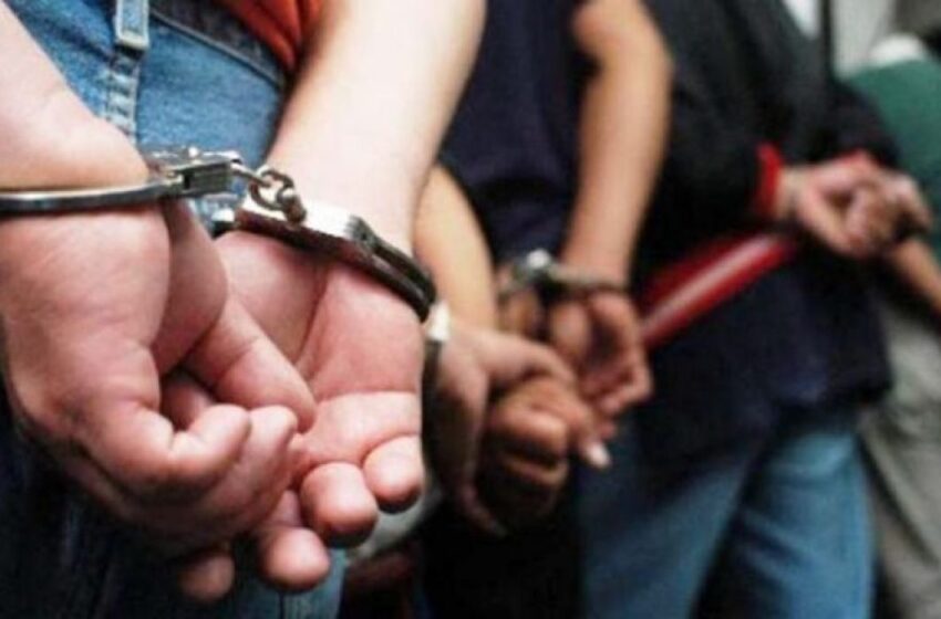  Operativo federal sacude la seguridad en Puebla: tres mandos detenidos en complejo municipal