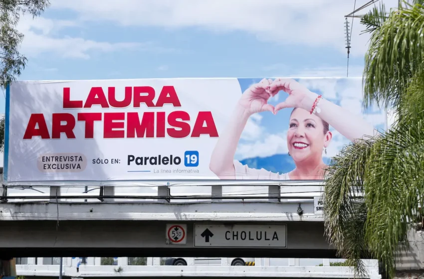  Ante denuncia del PAN, Artemisa baja espectaculares