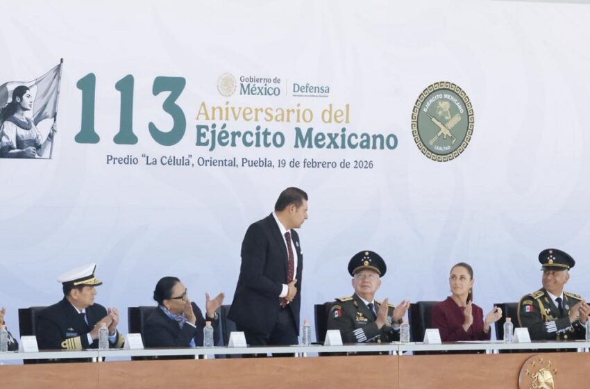  Encabeza Alejandro Armenta conmemoración del Día del Ejército Mexicano