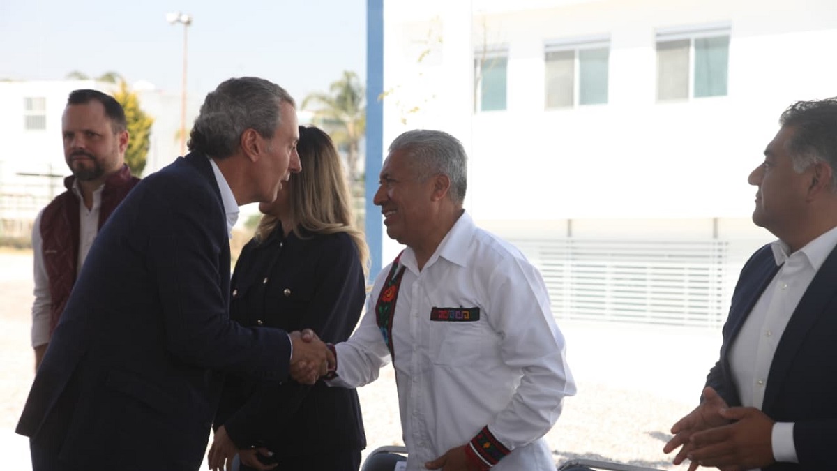 Encabeza Pepe Chedraui inauguración del Bachillerato Tecnológico BUAP