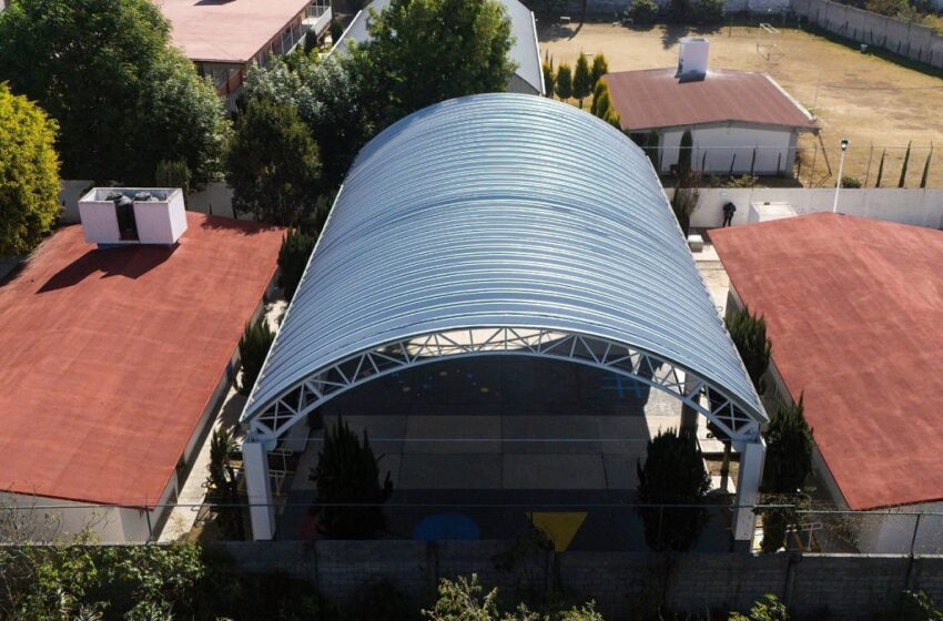  Entrega Lupita Cuautle obra en CAIC de Concepción La Cruz