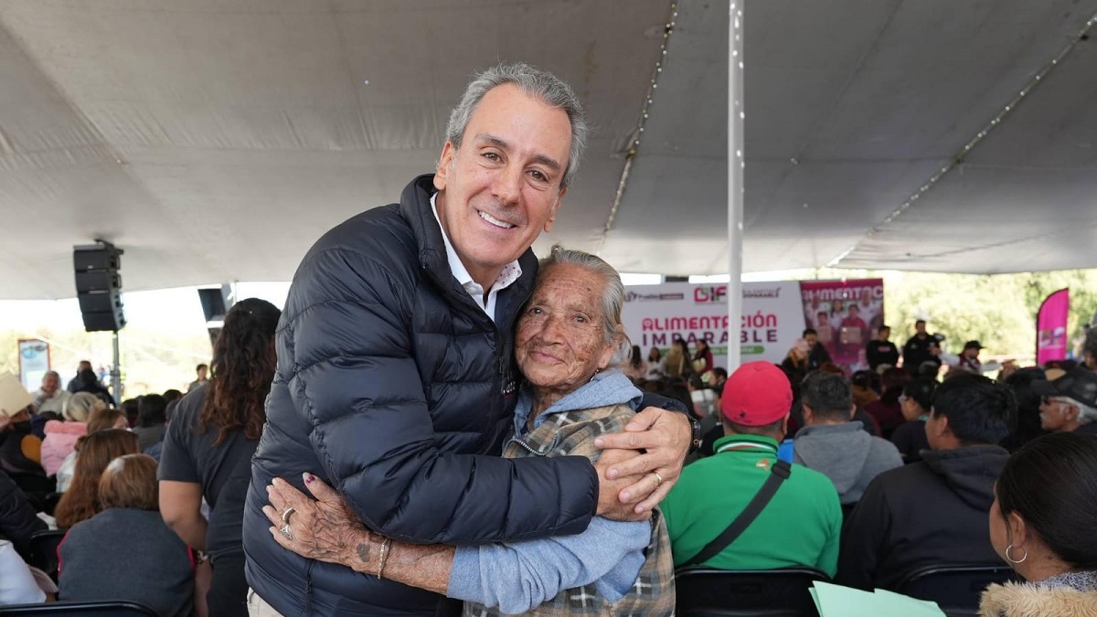 Entrega Pepe Chedraui más de 9 mil despensas en la Laguna de Chapulco
