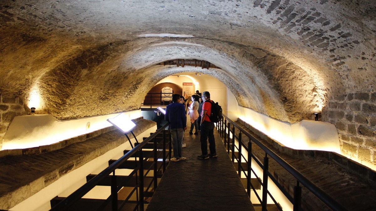 Fortalece Pepe Chedraui la conservación del patrimonio con mantenimiento al Puente de Bubas y Pasaje Histórico 5 de Mayo