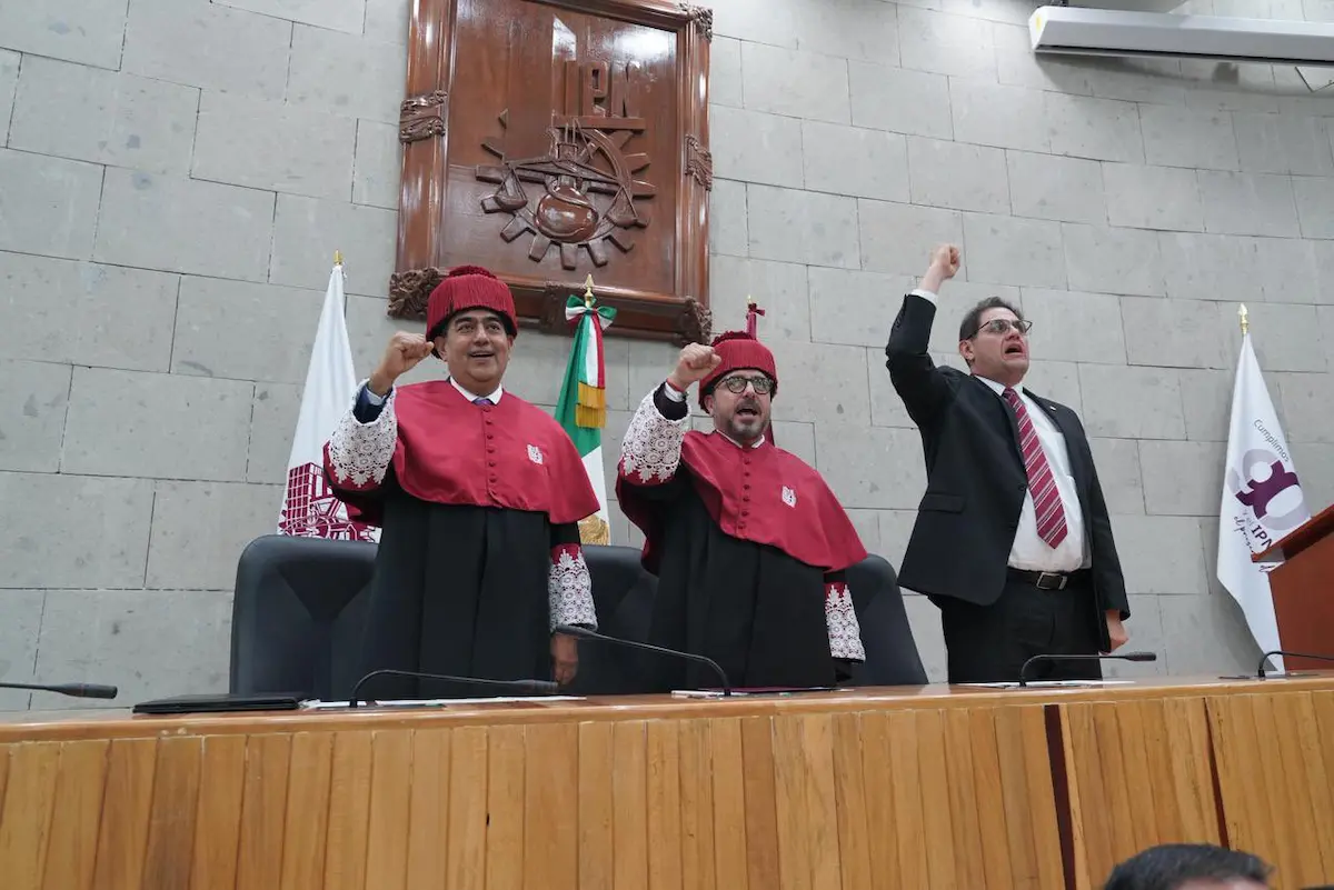 Sergio Salomón recibe Doctorado Honoris Causa del IPN por impulsar proyectos educativos en Puebla