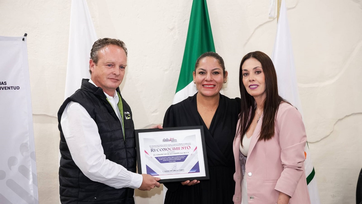 Lupita Cuautle y Conkretar de Occidente dignificarán más hogares en San Andrés Cholula