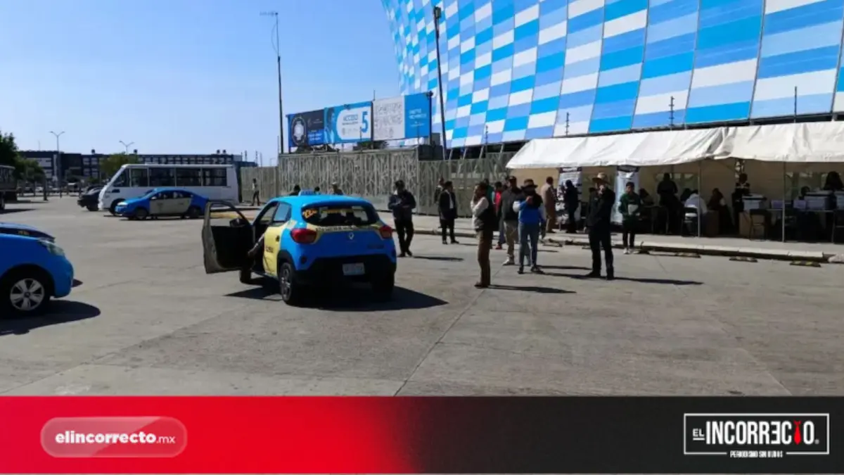 Baja afluencia de transportistas en el módulo de Revista Vehicular; taxistas sí buscan regularizarse