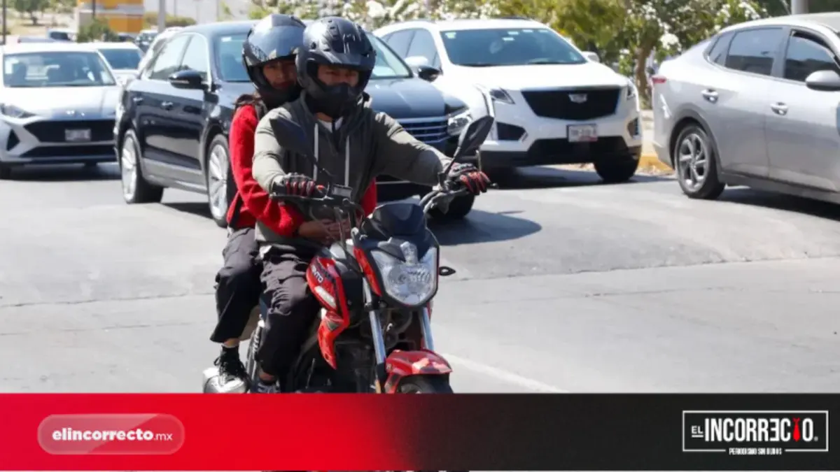 Aclara Movilidad que entregarán distintivos para motociclistas en Puebla; ciudadanos no tendrán que adquirirlos
