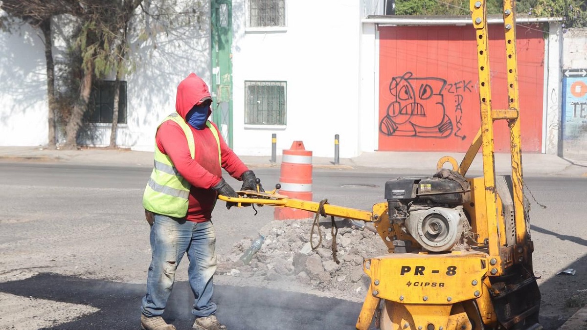 Avanza Gobierno de Pepe Chedraui con la Campaña Capitalina Bacheando Puebla
