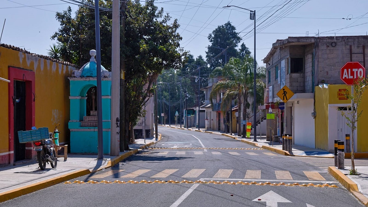 Con obra integral moderniza Lupita Cuautle vialidad en San Luis Tehuiloyocan