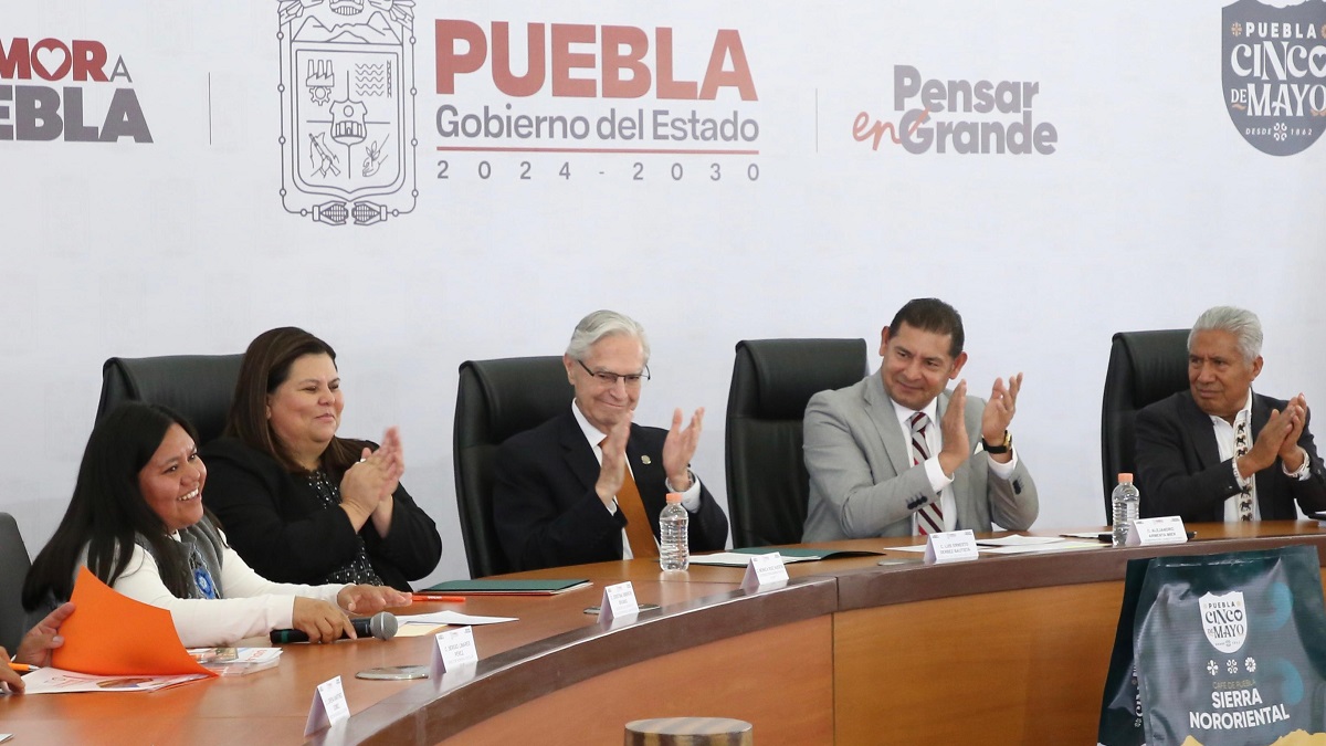 Convenio entre SEP y UDLAP impulsa profesionalización de trabajadores de la educación