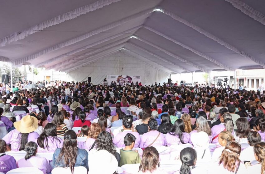  Cuautlancingo reconoce la lucha y fuerza de las mujeres