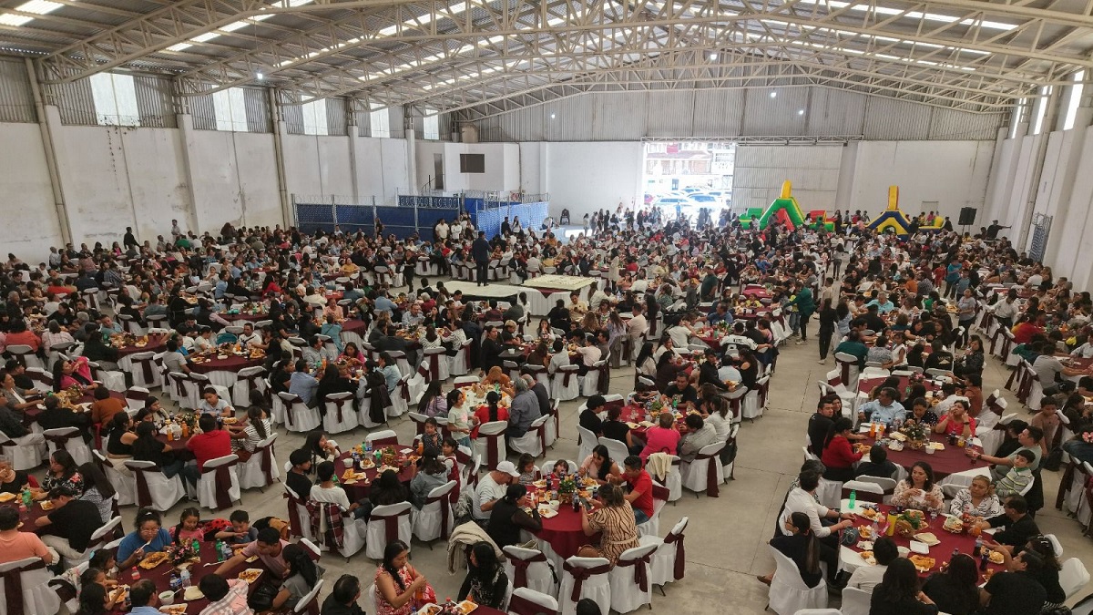 Omar Muñoz celebra el Día de la Familia con gran participación
