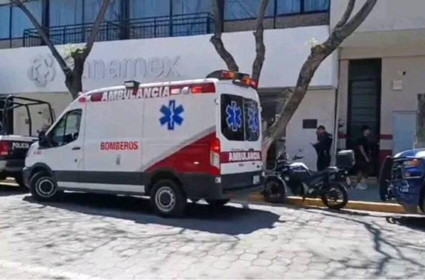  Asalto a cuentahabiente en Tehuacán: mujer es despojada de 700 mil pesos tras salir del banco