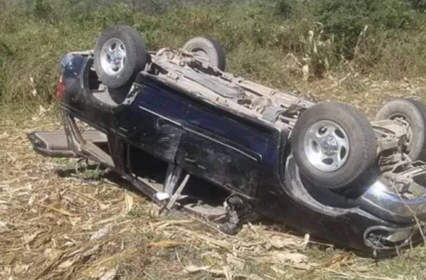  Conductor intentó esquivar un perro: volcadura en Huejotzingo deja dos muertos