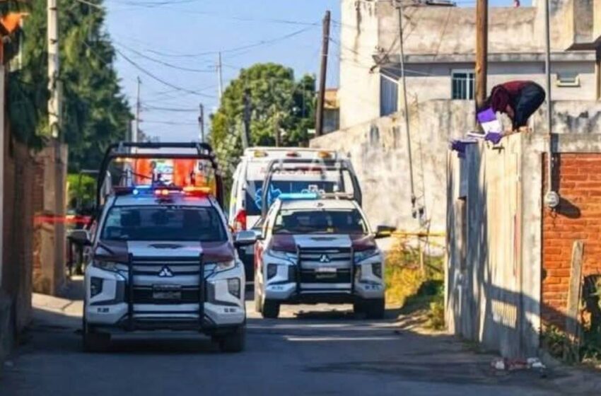  Mujer policía abate a dos rateros tras persecución en Juan C. Bonilla, Puebla
