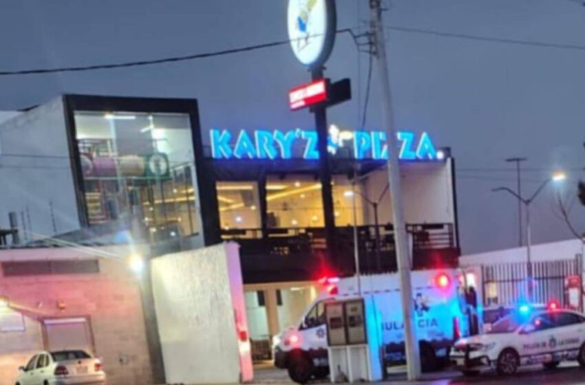  Sangriento ataque afuera de pizzería en Puebla: hombre apuñala a su suegra