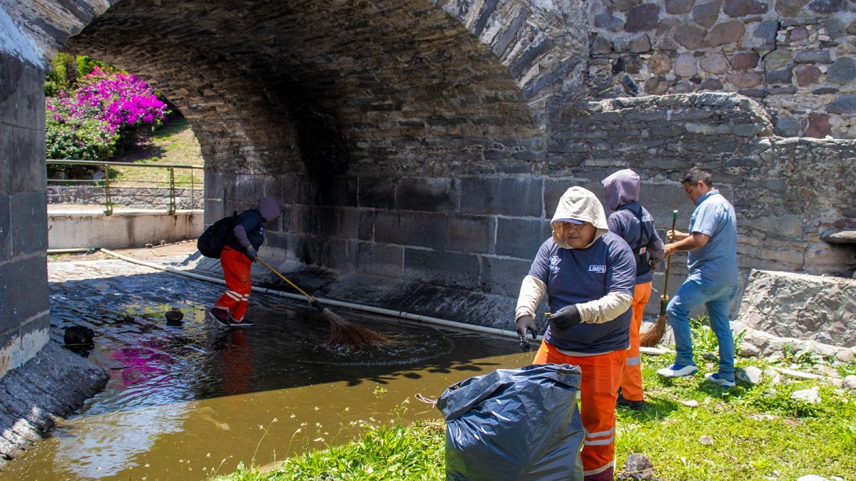 Gobierno de Pepe Chedraui mejora imagen del Puente de Ovando con jornada de limpieza integral