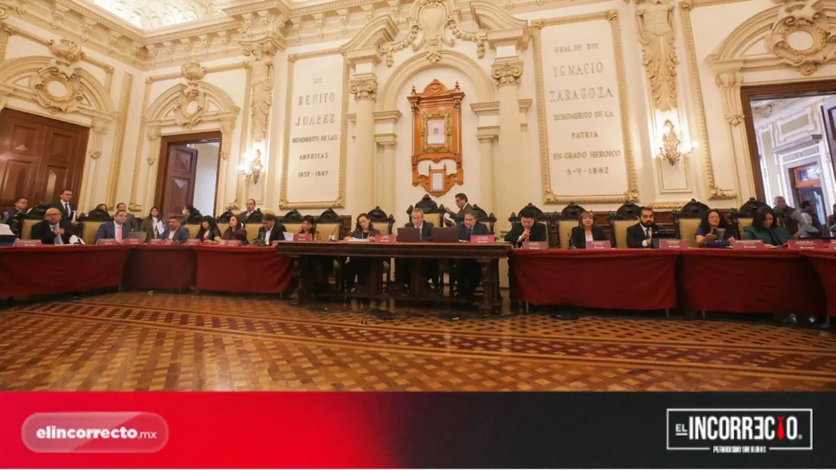 Morena propone reducir a 15 regidores el Cabildo de Puebla y fijar reglas para pluris