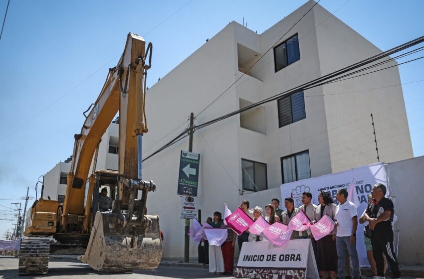  Omar Muñoz inicia reconstrucción de la calle Tlaxcala en  Cuautlancingo