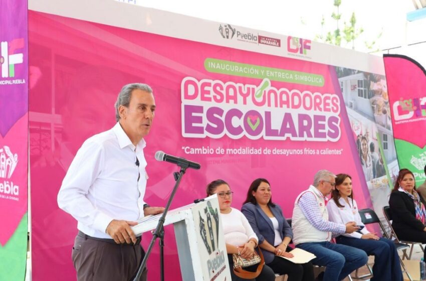  Pepe Chedraui y MariElise Budib inauguran 10 desayunadores escolares en la capital